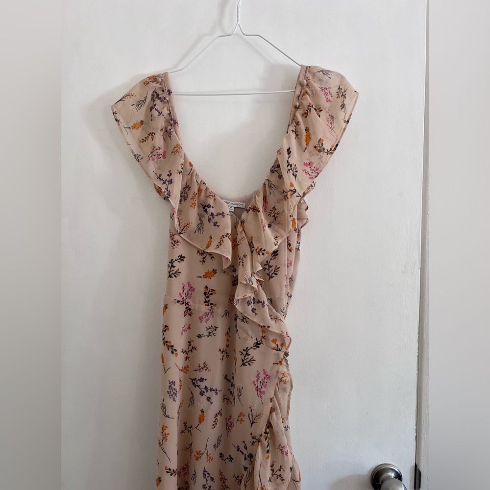 Rebecca Minkoff Jessica Ruffled Floral-Print Midi Wrap Dress - Picture 9 of 12